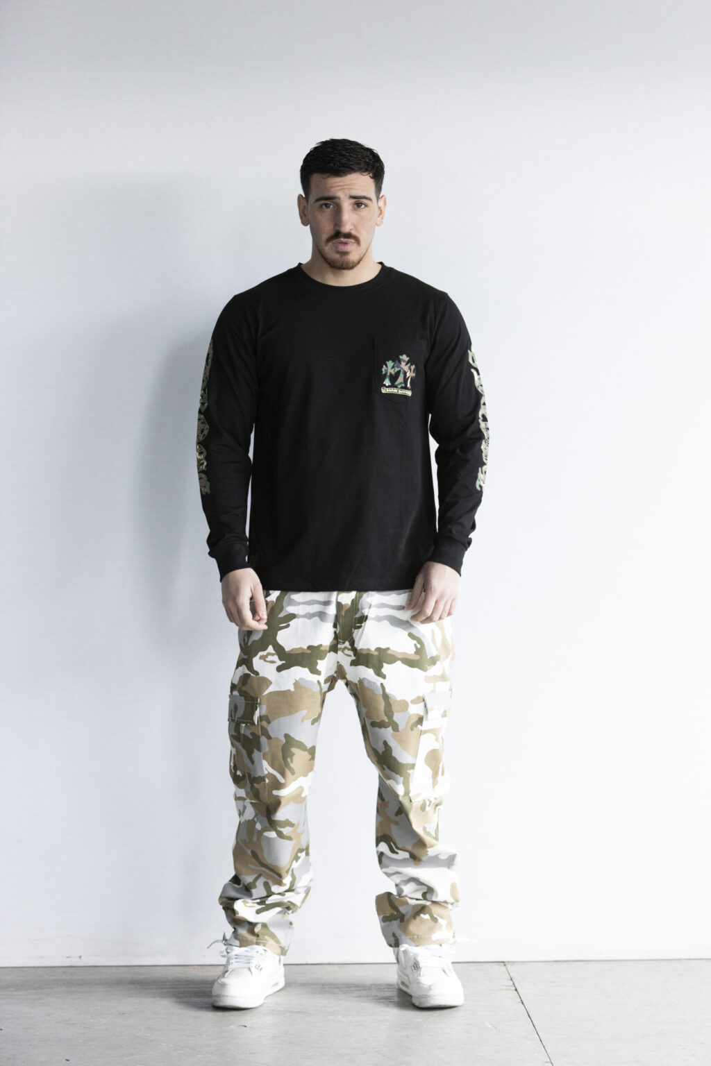 ARMY - Image 2